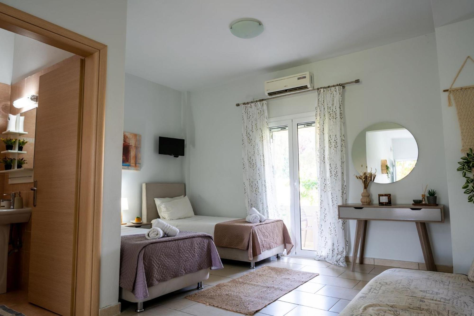 Tesys Studios And Apartments Laganas Rum bild